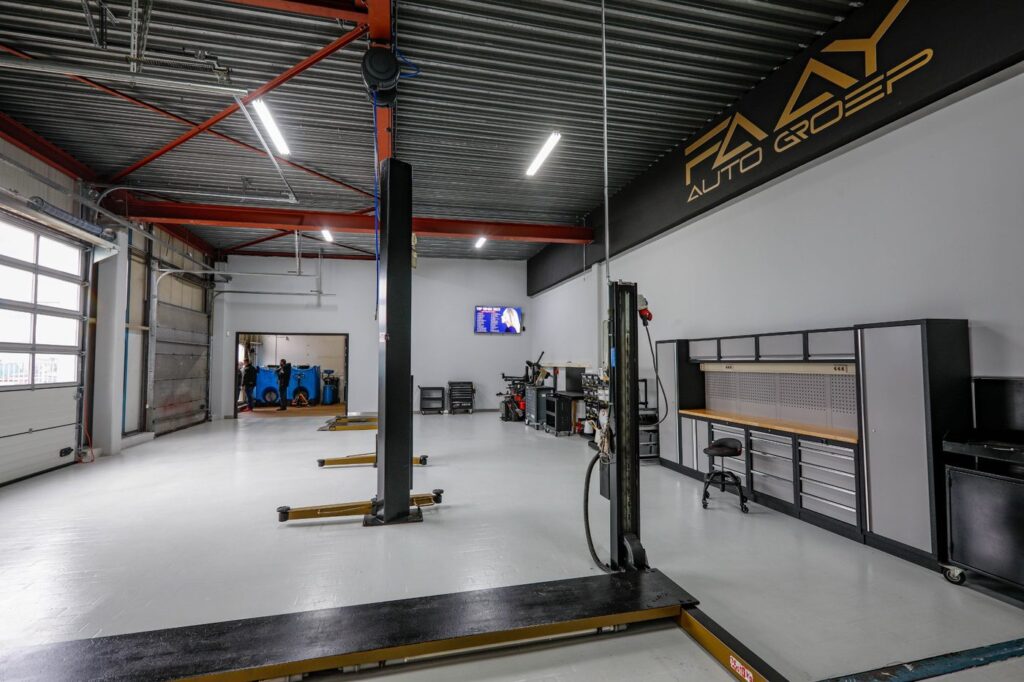 Over Ons - Faay Auto Groep